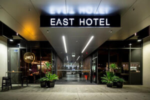 211dc795efeb39614ee4f379f9308337-east-hotel-and-apartments_web